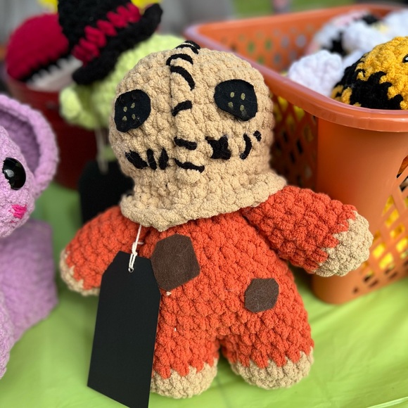 NWOT Unhinged Crochet Handcrafted Crochet Hats, Bats, This & Thats - Picture 3 of 16